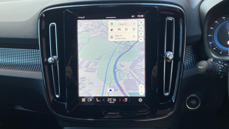 Volvo XC40 2.0 B3P Plus Dark 5dr Auto Petrol Estate